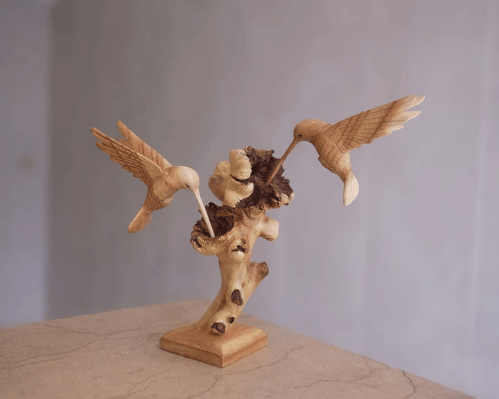 BowLift | Hummingbird Feeding on a Flower, Handmade Sculpture