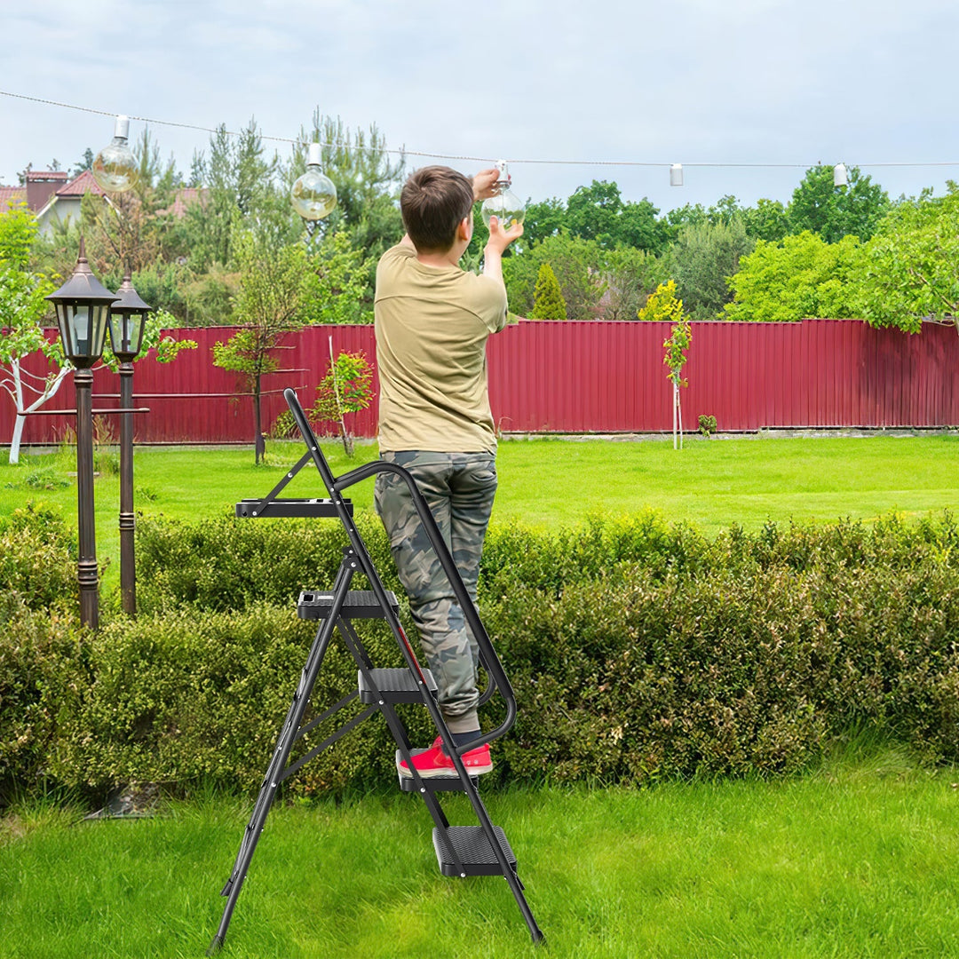 Folding Ladder 4 Steps/5 Steps with Removable Armrests | Bowlift