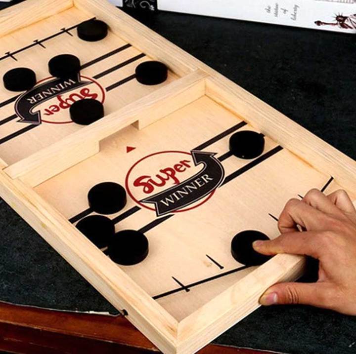 BowLift | SlingHockey™ Wooden Sport Excitement