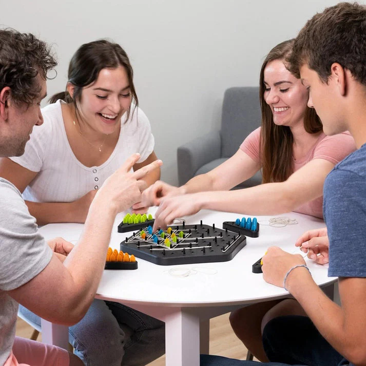 BowLift | TriadChess™ - Triangle Chess Game