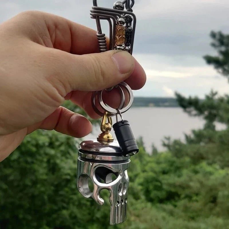 BowLift | Piston Art Skull Keychain