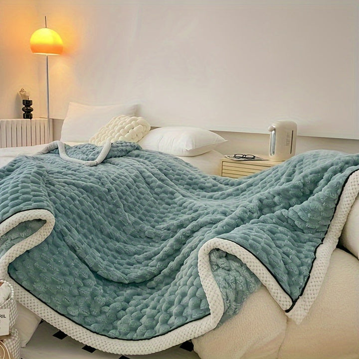 BowLift | Light Blanket Warm Dream Made of Microfiber for Travel and Home