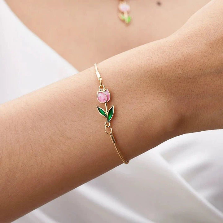 BowLift | Feminine Floral Tulip Bracelet and Necklace Set