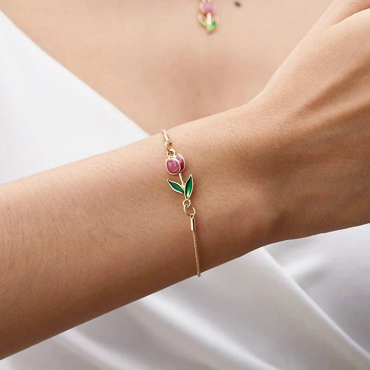 BowLift | Feminine Floral Tulip Bracelet and Necklace Set