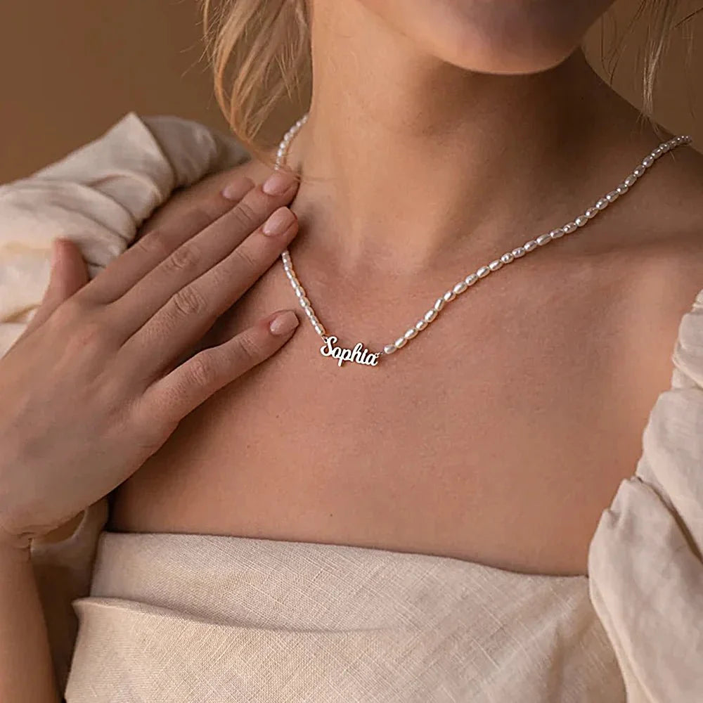 BowLift | Feminine Personalized Name Pearl Necklace