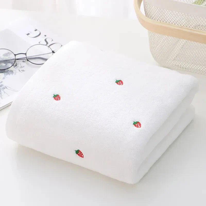 BowLift | Strawberry Bath Towels