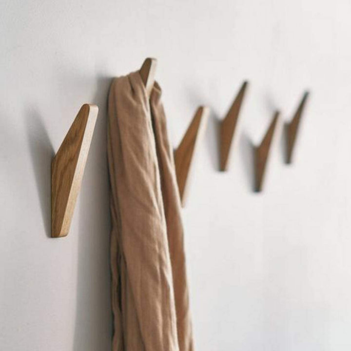 Wooden Wall Hooks Set Nordhaak – 6 Minimalist Coat Hooks Made of Solid Wood | Bowlift