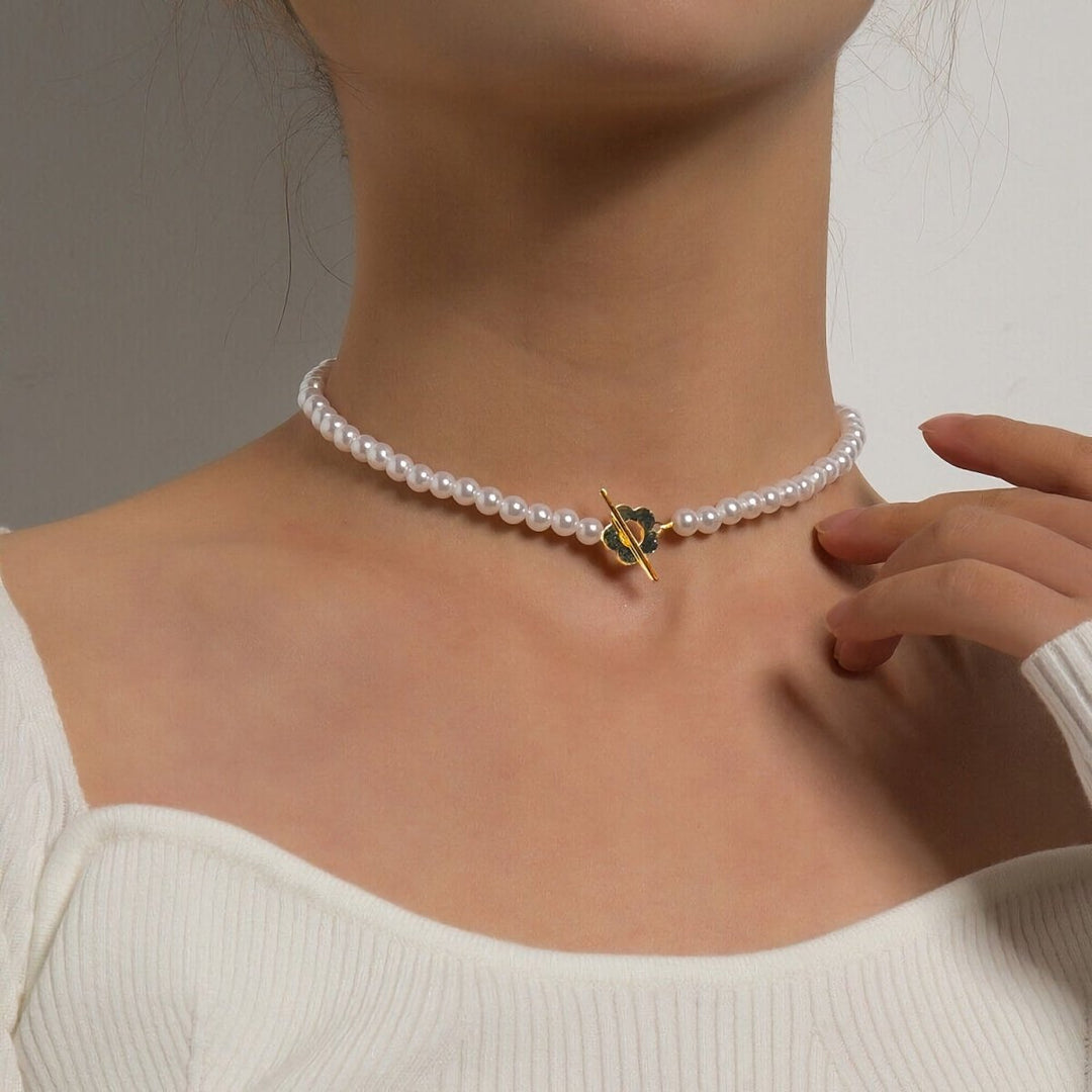 BowLift | Floral Choker Flower Clasp Necklace