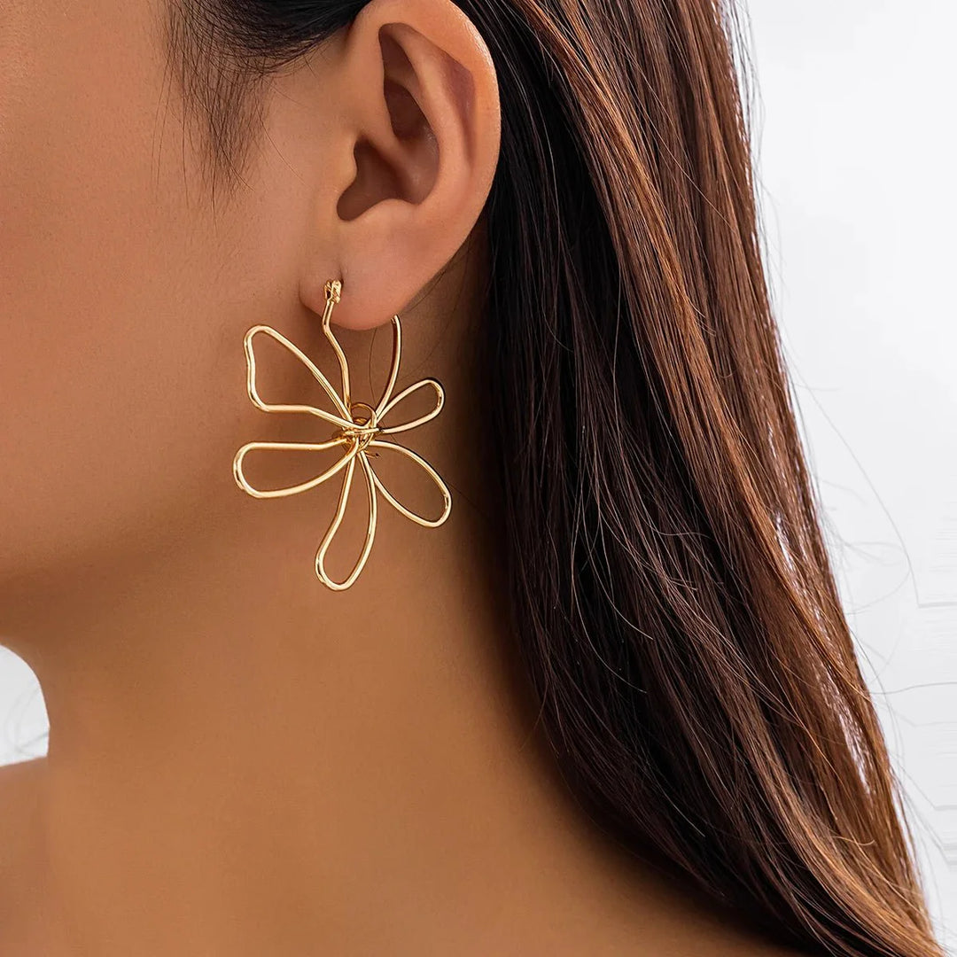 BowLift | Floral Knot Outline Earrings