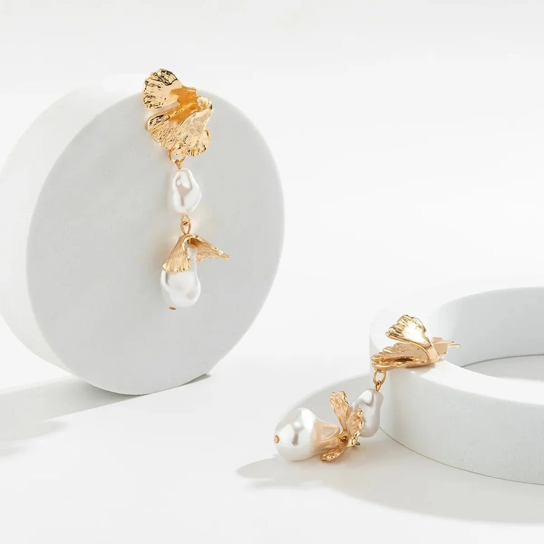 BowLift | Floral Pearl Blooming Earrings