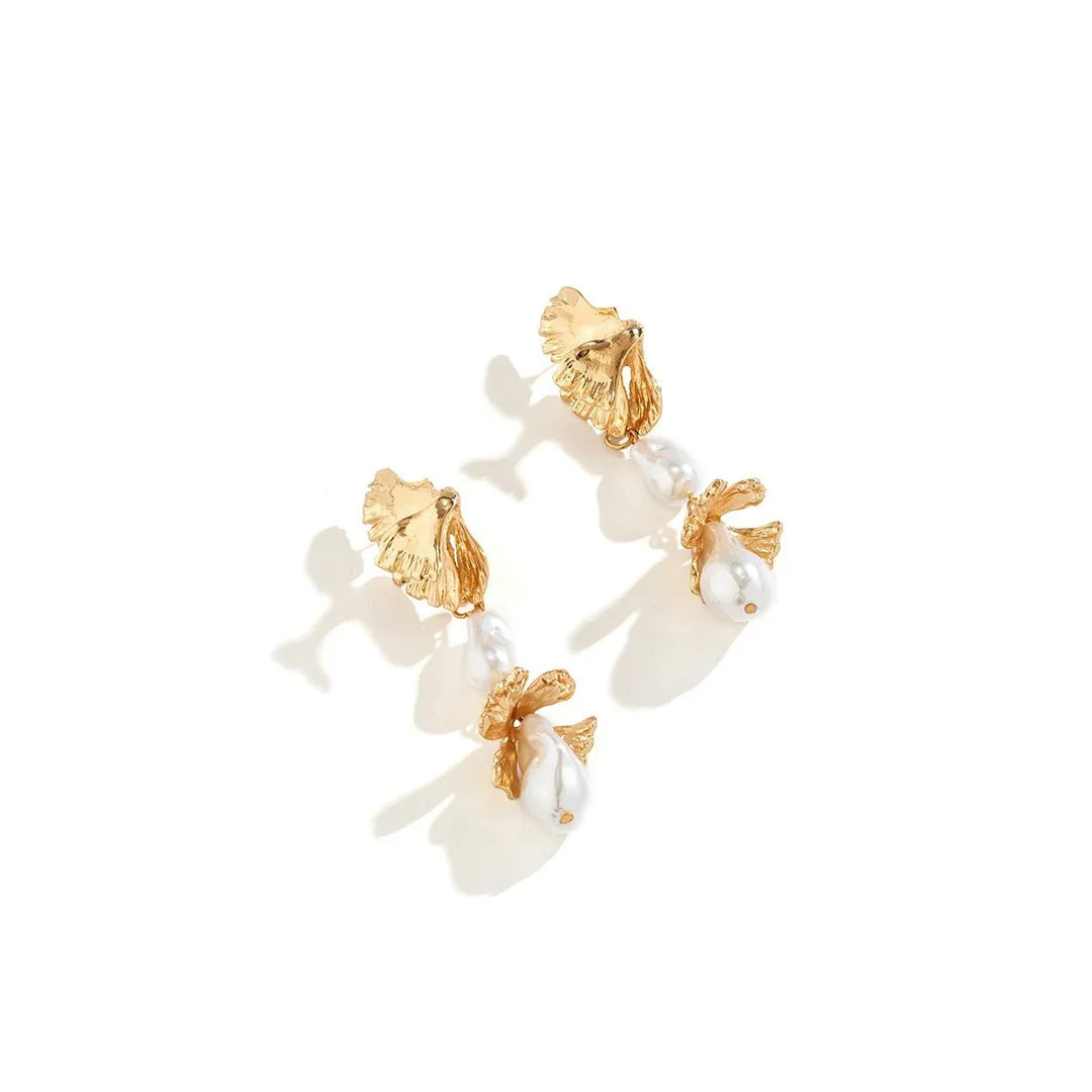 BowLift | Floral Pearl Blooming Earrings