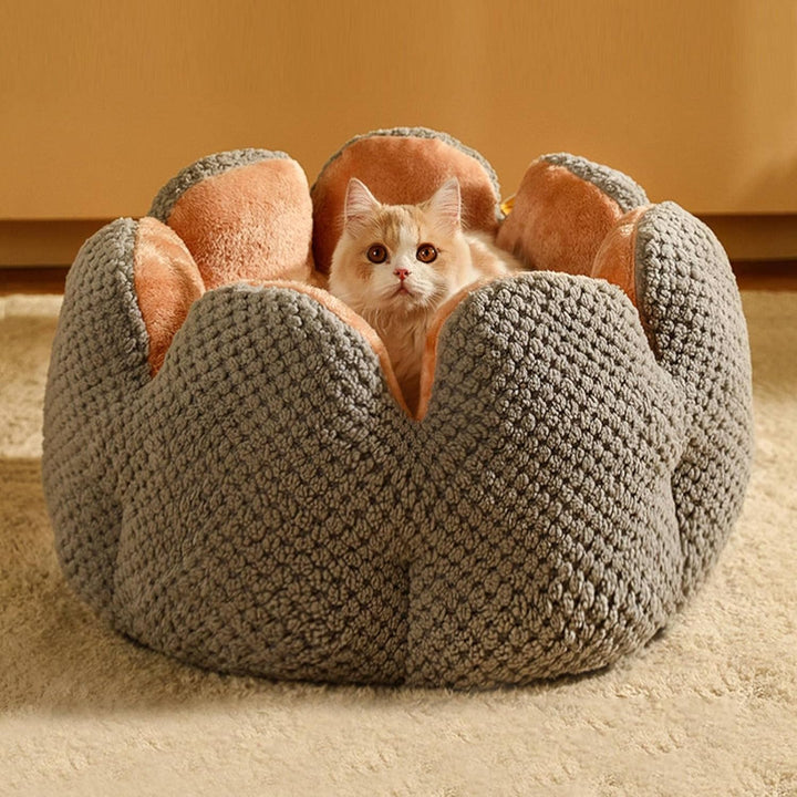 Flower-Shaped Pet Bed - PetBloom Bowlift