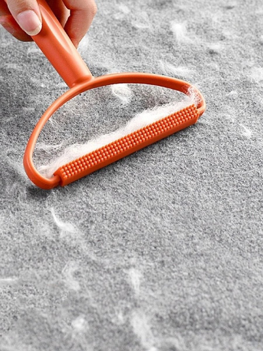 BowLift | FLUFFFREE Cleaner – Reusable Pet Hair Remover for Fabrics & Furniture