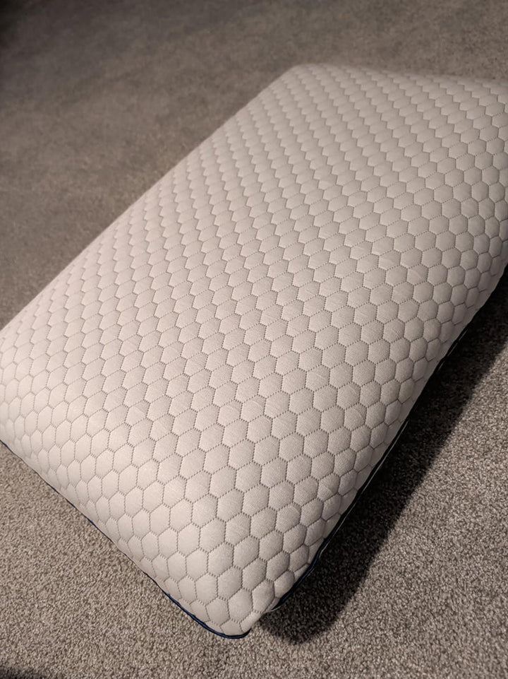 GeliPillex Cooling Gel Memory Foam Pillow | Bowlift