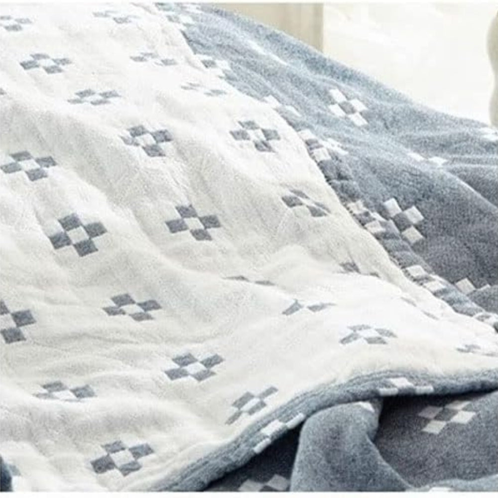 BowLift | Cotton Geometric Blanket Throw