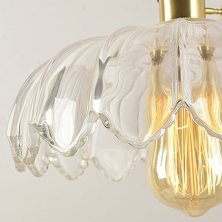 BowLift | Glass light that delights with details!