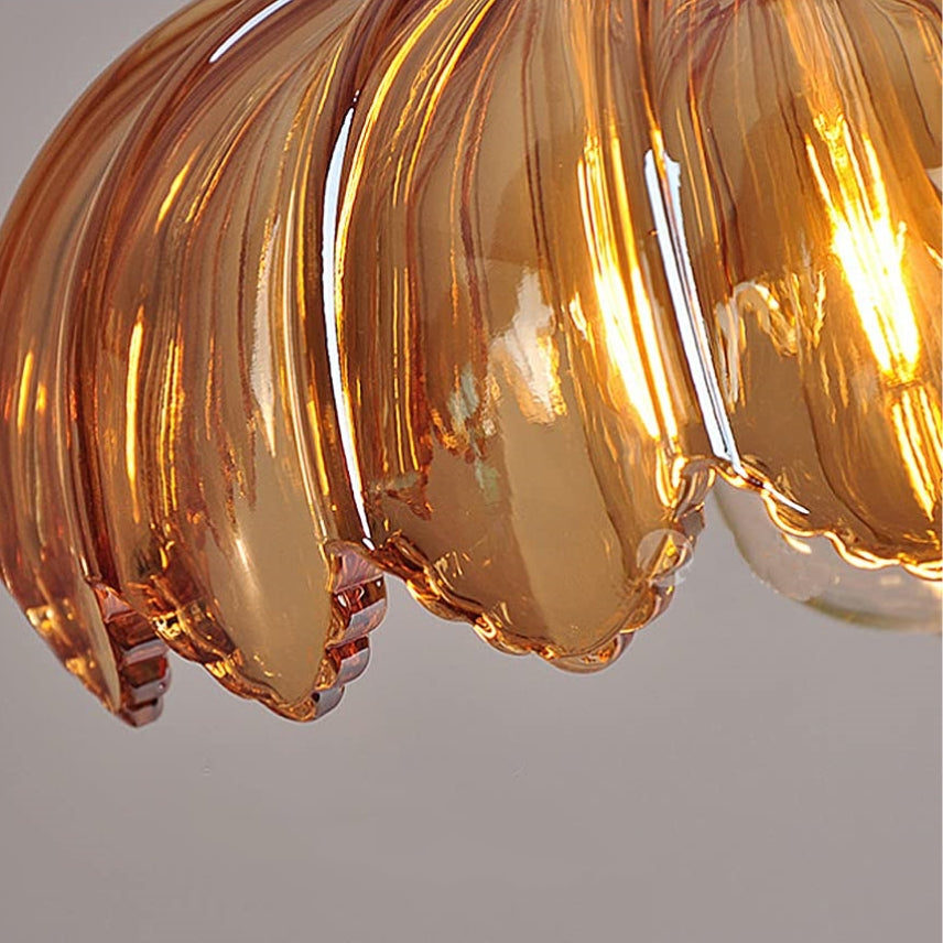 BowLift | Glass light that delights with details!