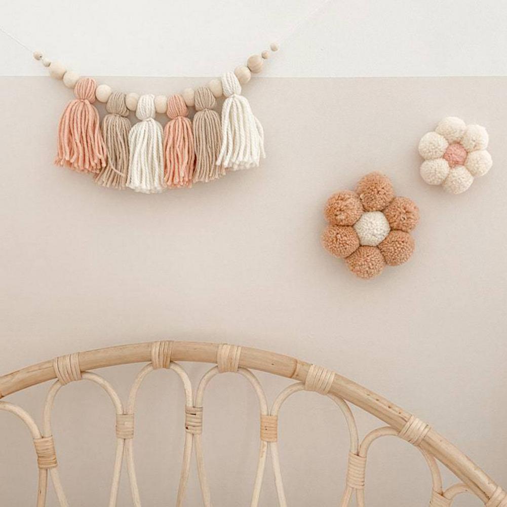 BowLift | Glow String Baby Room Garland – Soft Wooden Bead Decoration for a Calm and Magical Atmosphere
