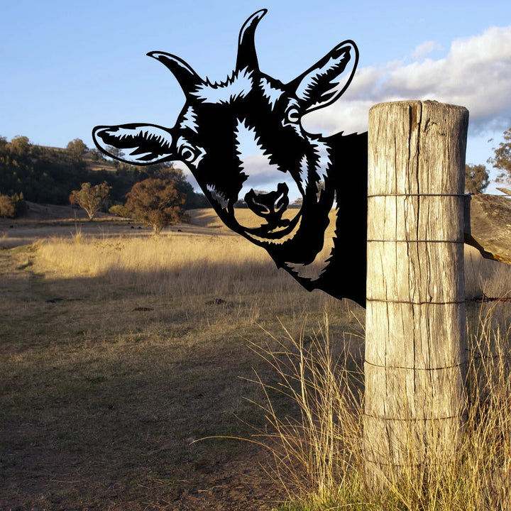 Outdoor Garden Farm Peeping Goat Metal Artwork Indoor Decoration | Bowlift