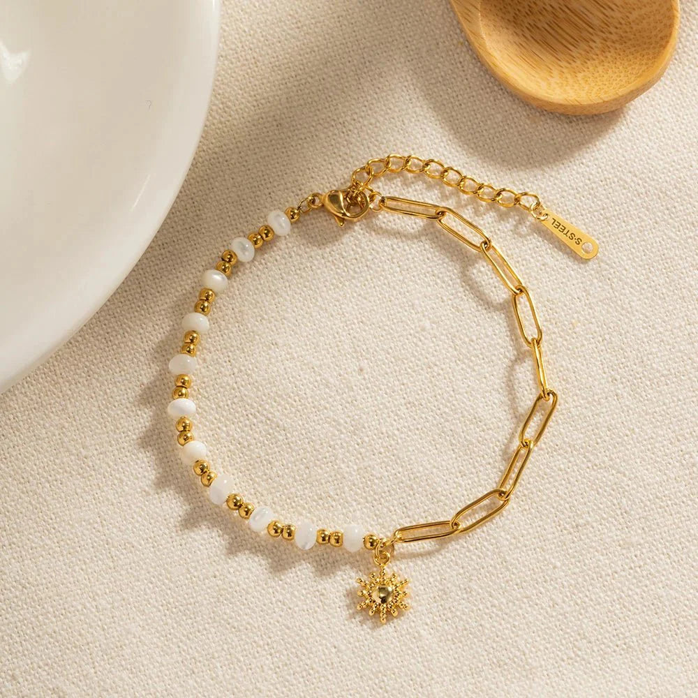 BowLift | Golden Paperclip Boho Sun Bracelet
