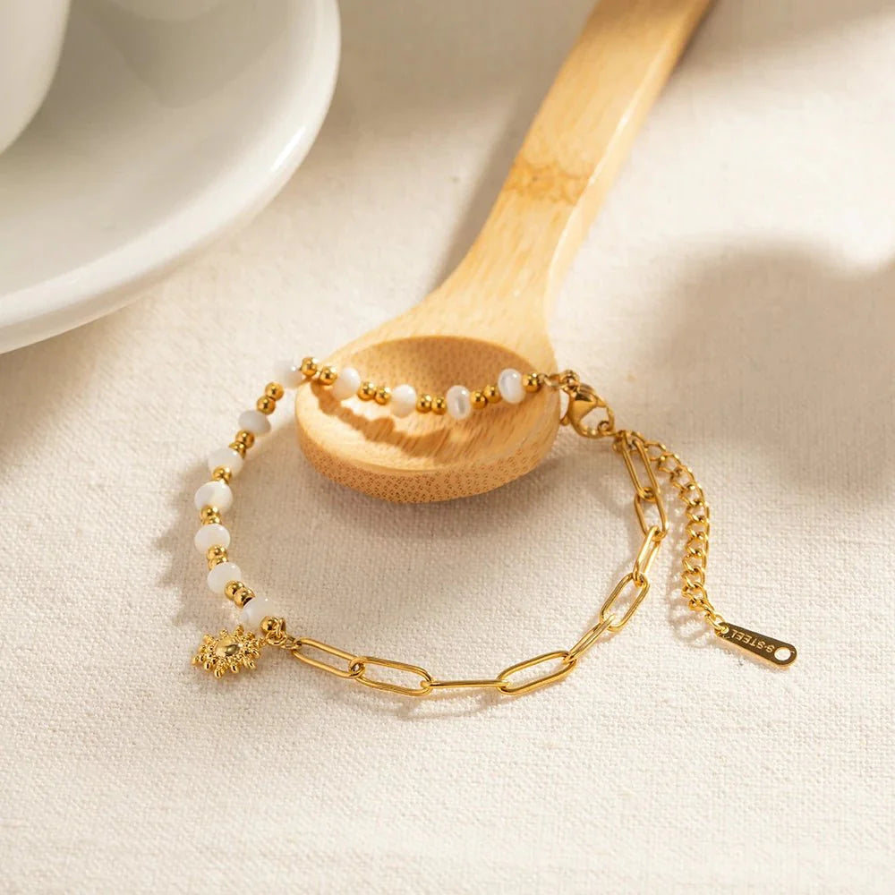 BowLift | Golden Paperclip Boho Sun Bracelet