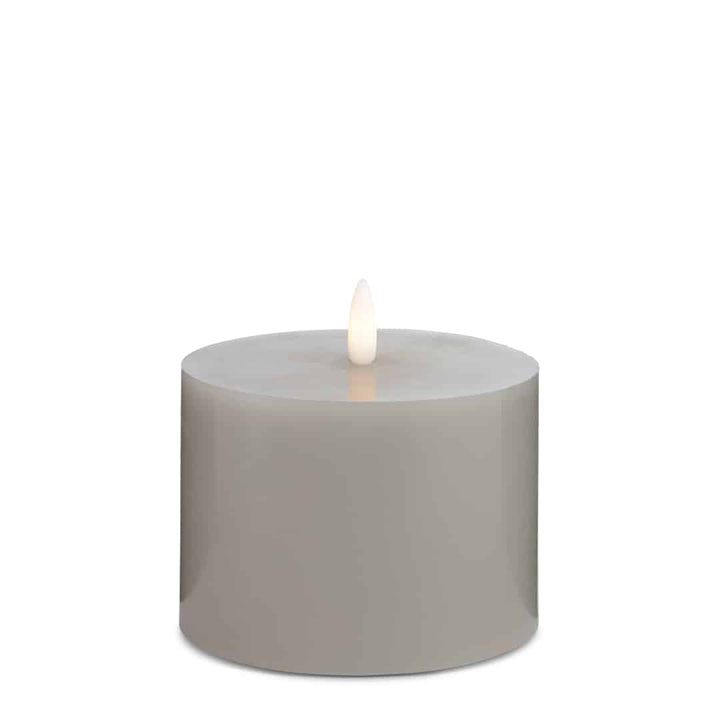 LED Candle (1 piece) with realistic 3D flame 10 x 10 cm | Bowlift