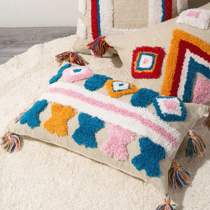 BowLift | Handmade Decorative Pillow in Moroccan Boho Style