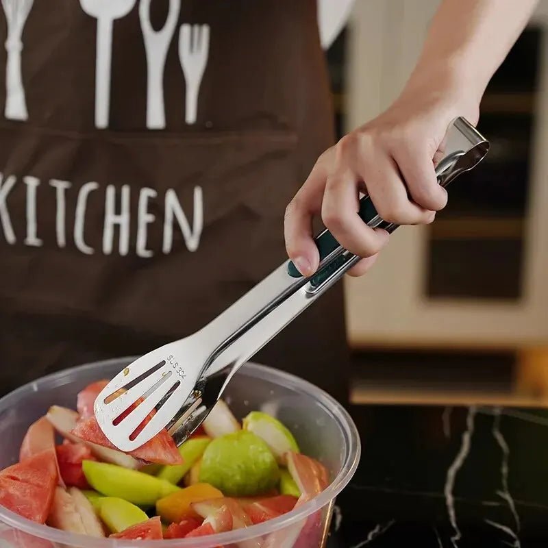 BowLift | HandyTongs – Non-slip stainless steel tongs for meat, salad & bread