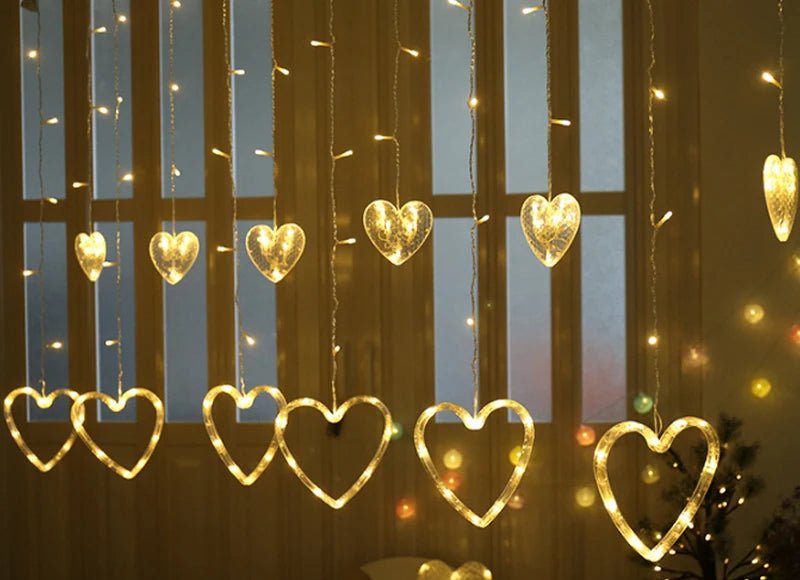 BowLift | Heart-Shaped LED Curtain Lights – 3.5M Fairy Garland for Valentine’s Day, Weddings, Christmas, and Bedroom Party Decor (220V/110V)