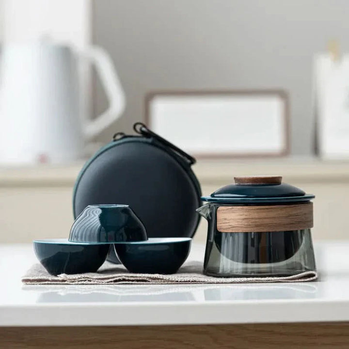 BowLift | Portable Travel Tea Set with Teapot and Cups
