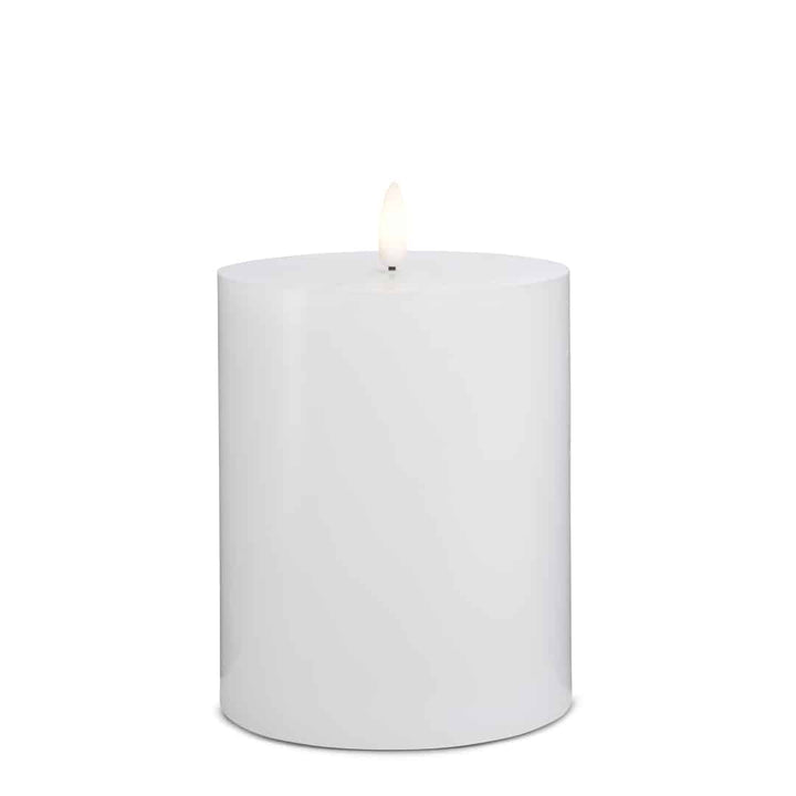 LED candle (1 piece) with realistic 3D flame 10 x 15 cm | Bowlift