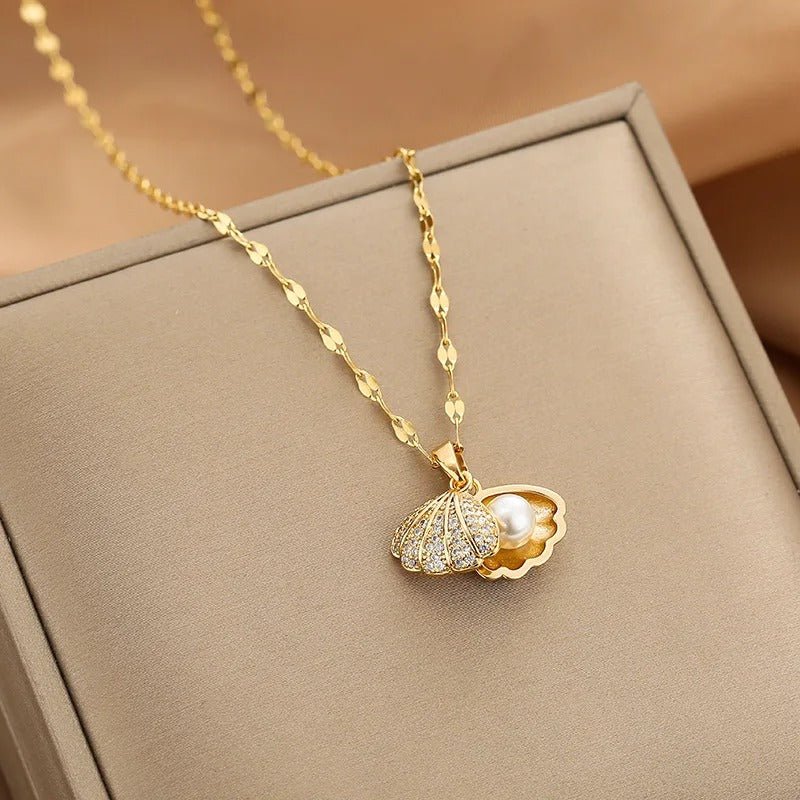BowLift | Iconic Dainty Necklace Collection