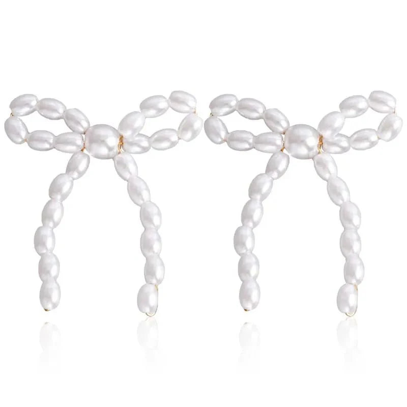 BowLift | Iconic Dainty Pearl Bow Earrings
