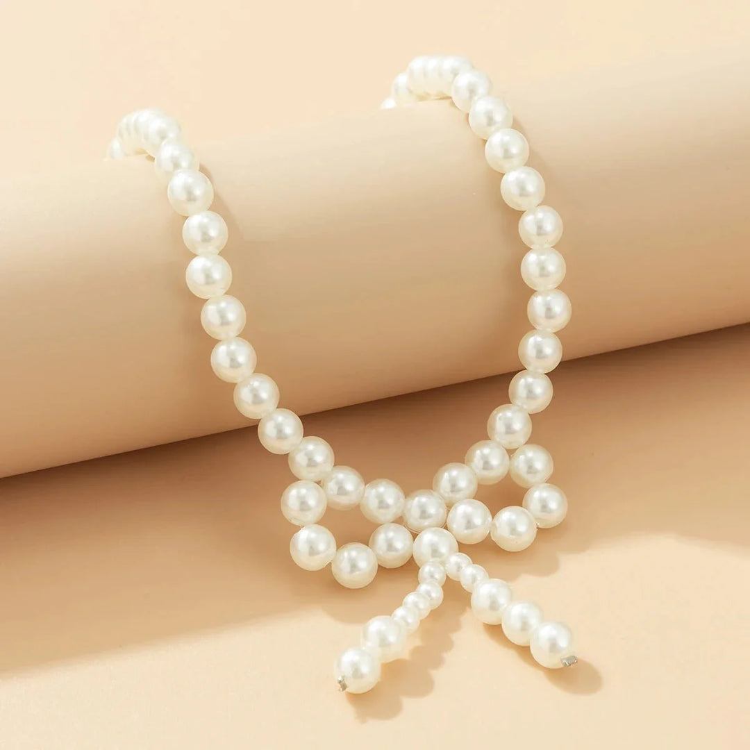 BowLift | Iconic Dainty Pearl Bow Necklace