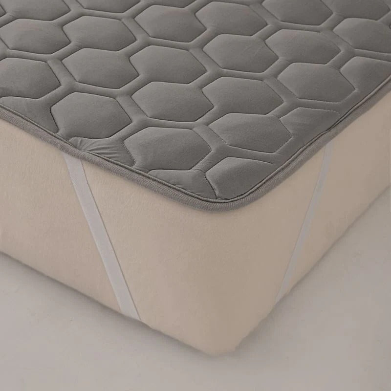 Cooling Mattress Pad | Bowlift