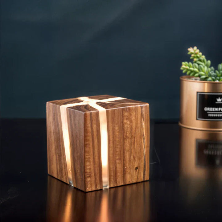 CrackLumen - Unique rustic cracked table lamp Bowlift