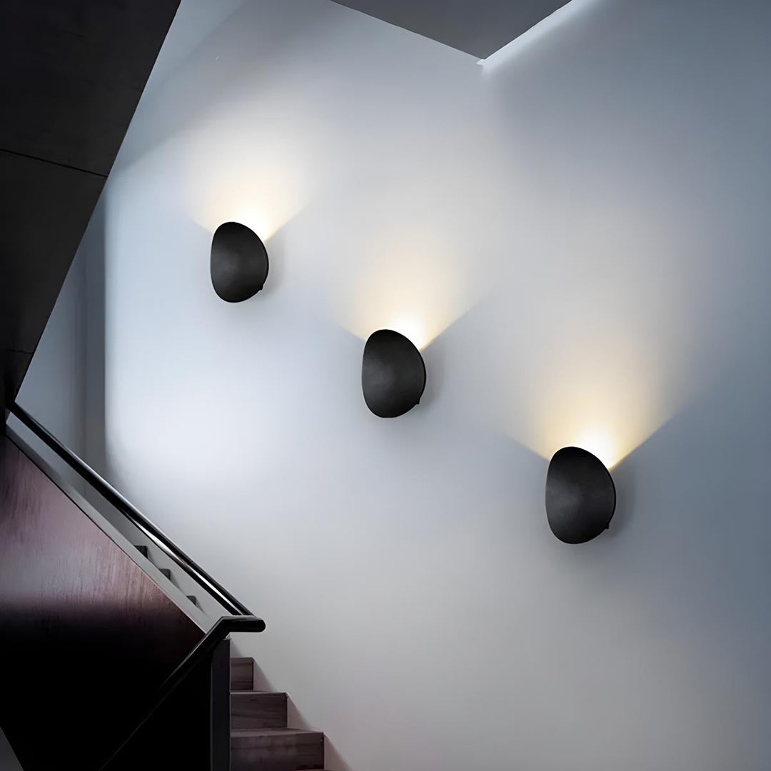 Elegant LED wall lamp – Stylish lighting for a warm atmosphere | Bowlift