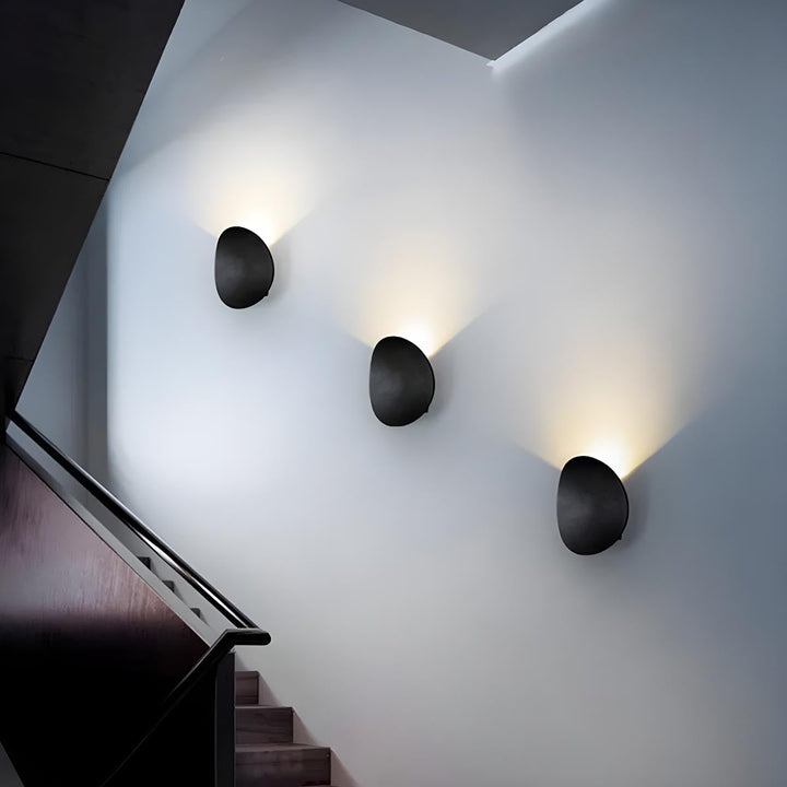 Elegant LED wall lamp – Stylish lighting for a warm atmosphere | Bowlift