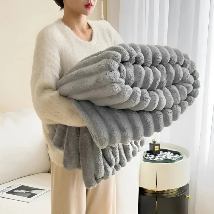BowLift | Plush Faux Fur Blanket Throw
