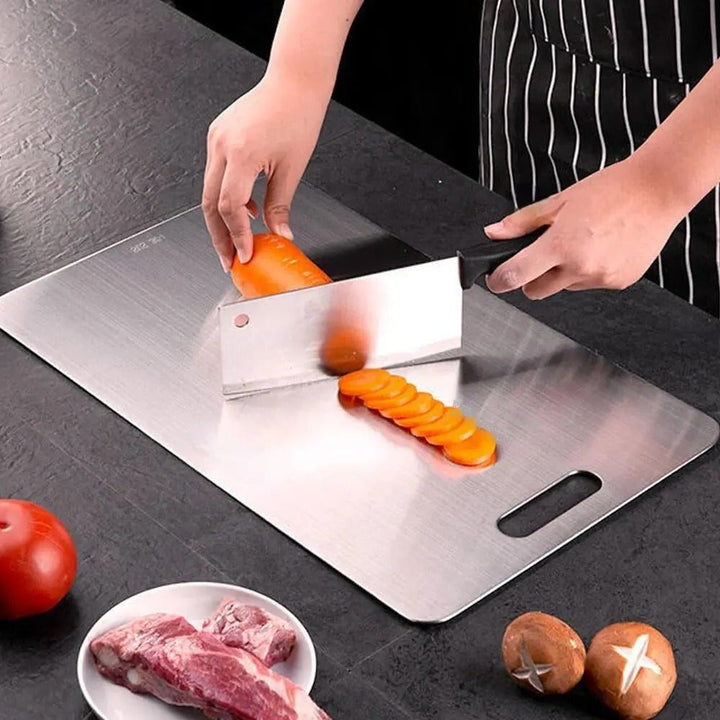BowLift | Titanium Enhanced Chopping Board
