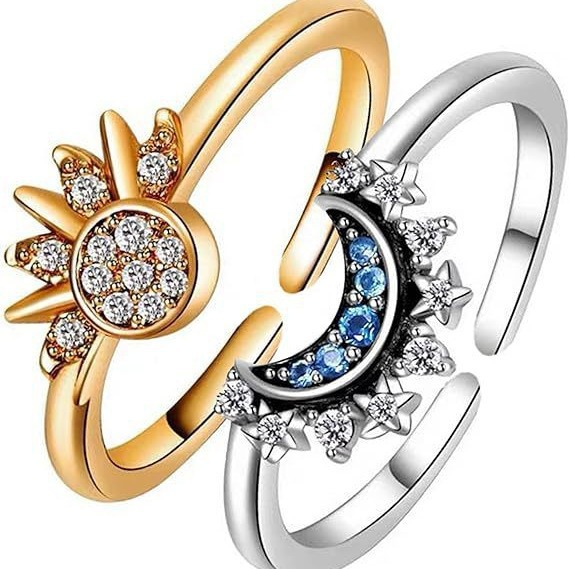 BowLift | Crystal Statement Ring with Sun and Moon Design