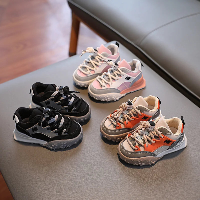 BowLift | Modern Children's Sports Shoes – Stylish Look with Comfort and Stability