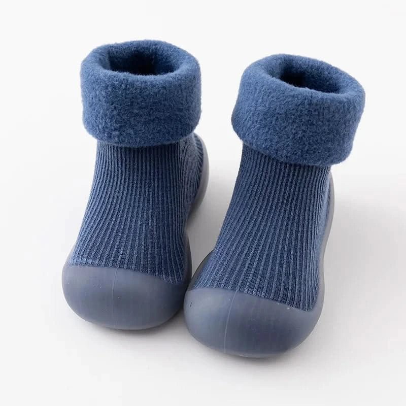 BowLift | Non-slip & warm for little explorers