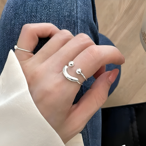 BowLift | SmiliRing: A Smile at Your Fingertips