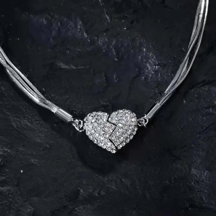 BowLift | Magnetic Heart Charm Necklace