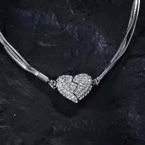 BowLift | Magnetic Heart Charm Necklace