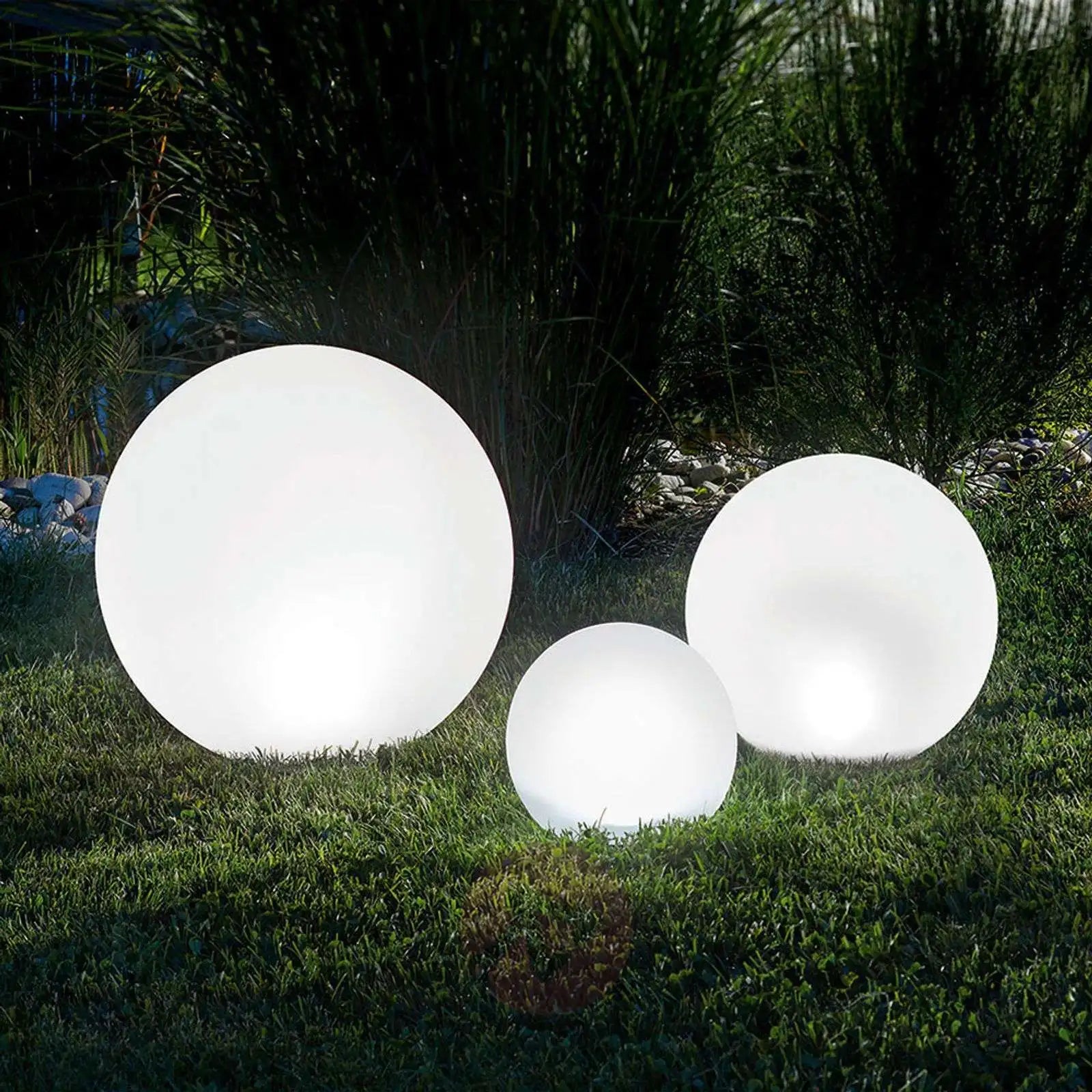 BowLift | GlowSphere Garden Lights
