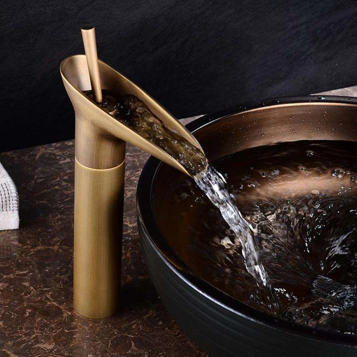 BowLift | Antique-Style Waterfall Bathroom Faucet