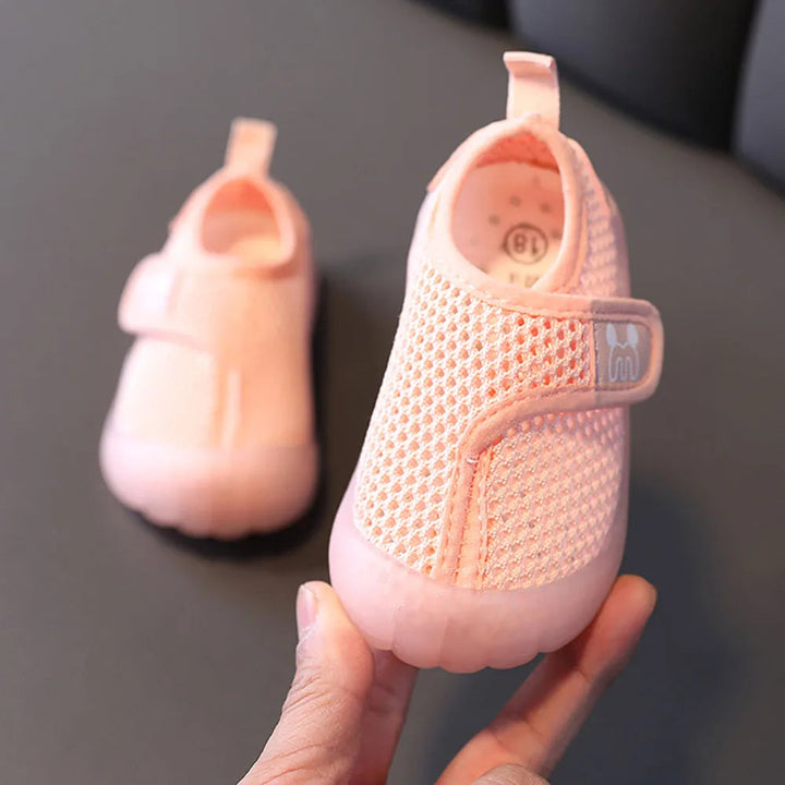 BowLift | Light & Breathable – Non-slip Children's Shoes
