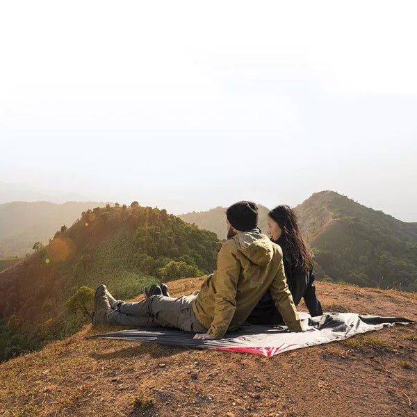 Foldable Waterproof Pocket Picnic Camping Mat | Bowlift